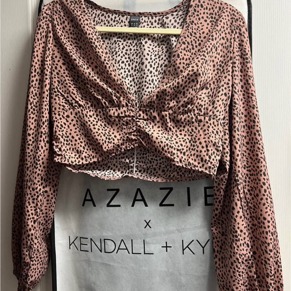 SHEIN leopard print crop top